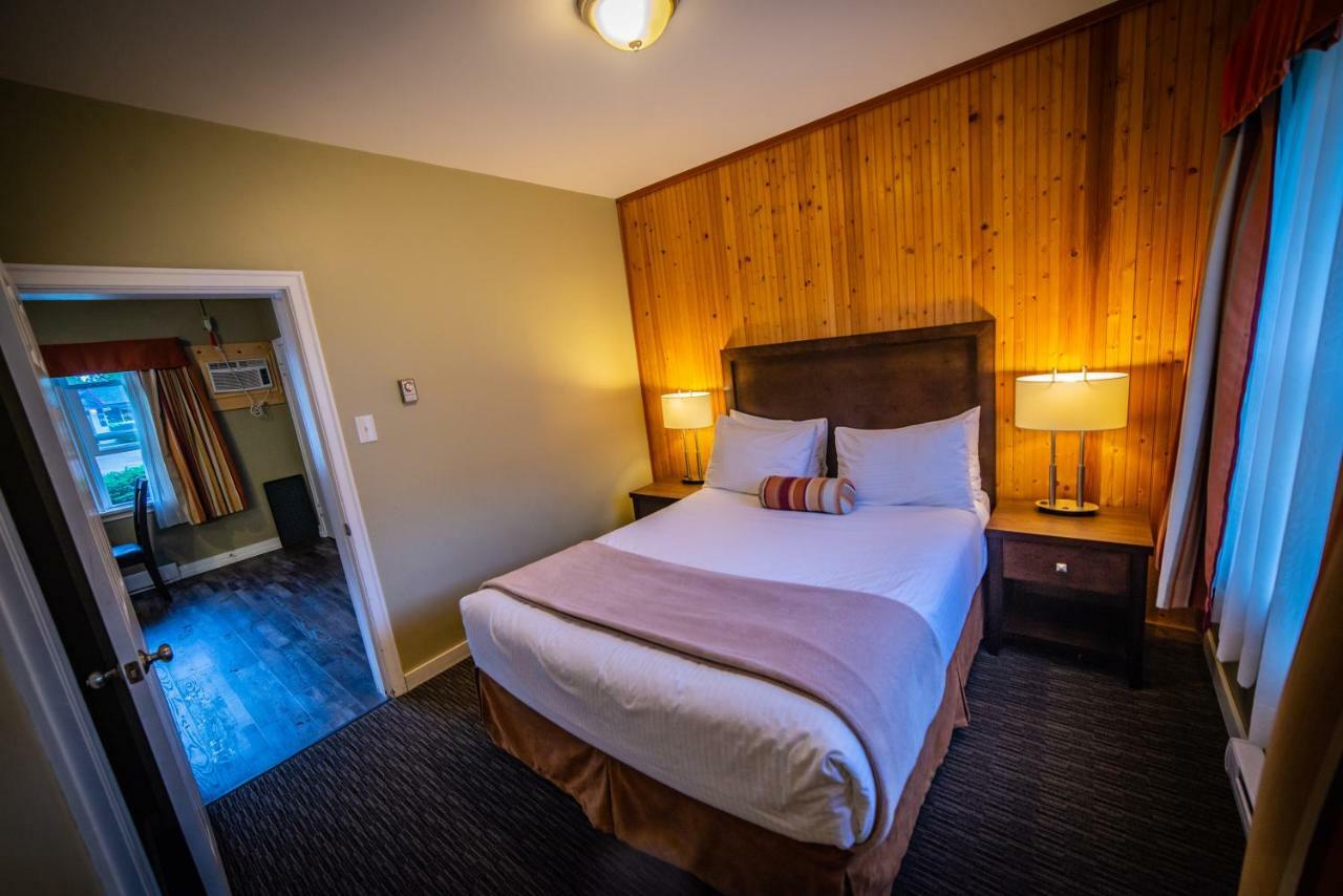 Alpine Inn & Suites Nelson Bagian luar foto